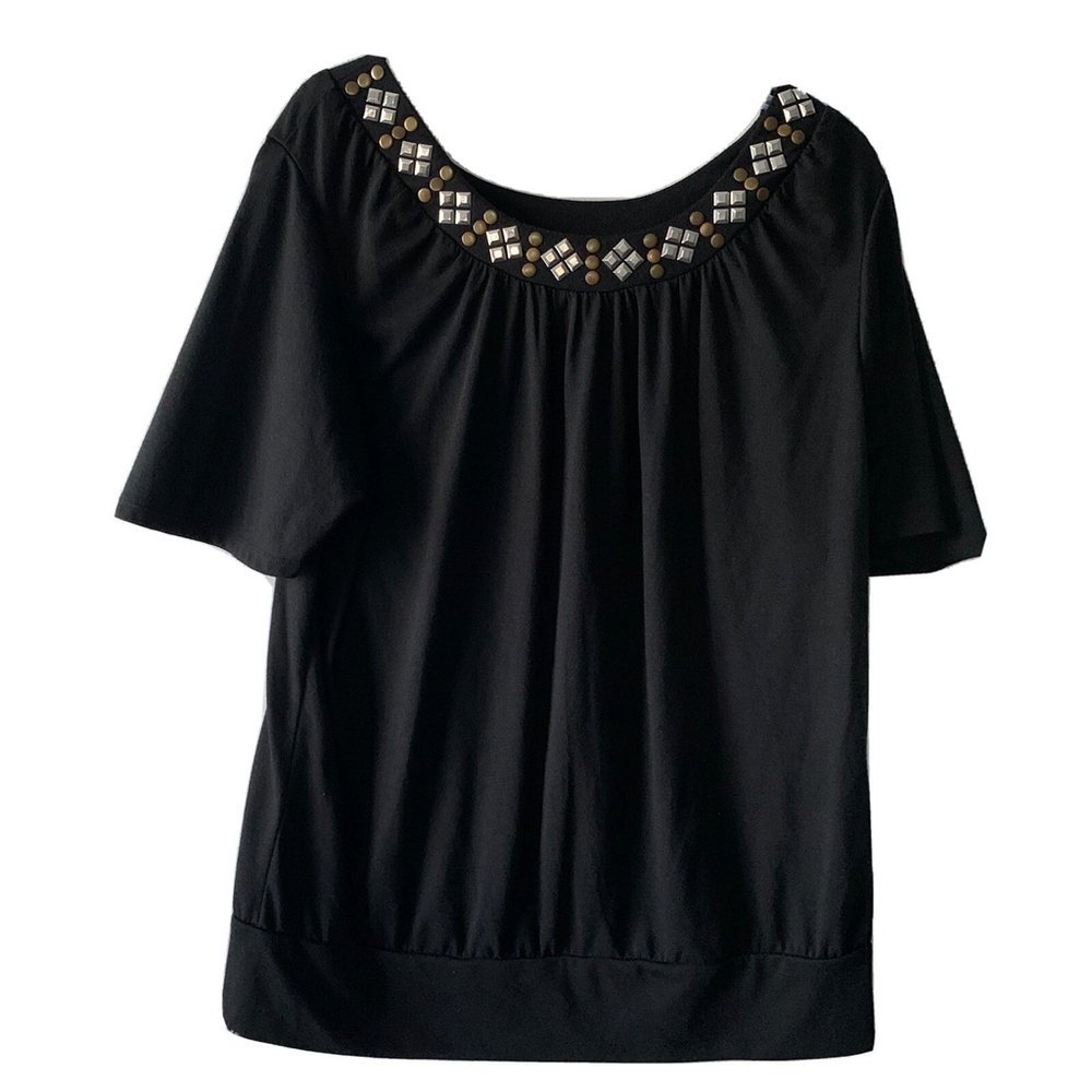 Plus Size tops for women Black Short Sleeve Size 16W 1X Studded neckline